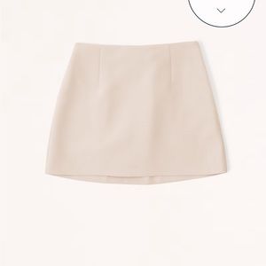 Abercrombie Scarlett Skort in Light Taupe